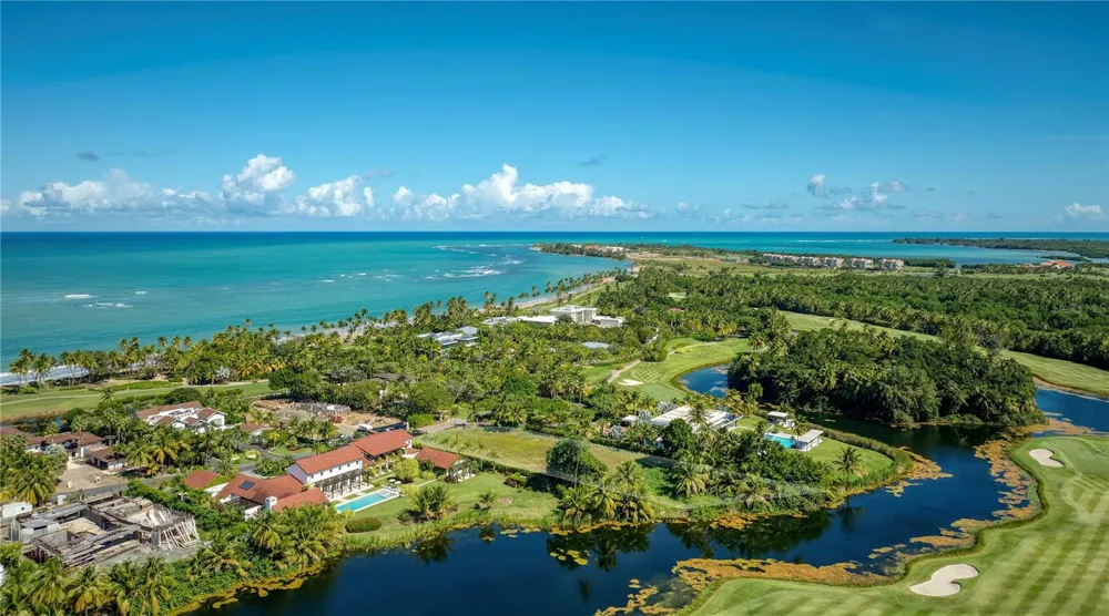7000 BAHIA BEACH BOULEVARD #19 Las Estancias Rio Grande, PR 00745