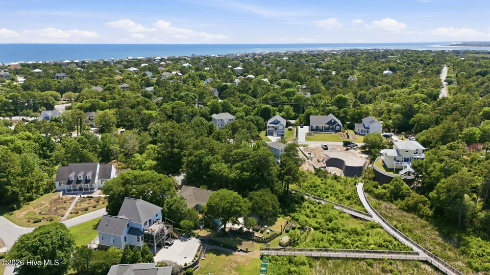 9806 Clarendon Drive Emerald Isle, NC 28594