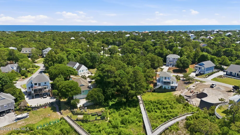 9806 Clarendon Drive Emerald Isle, NC 28594