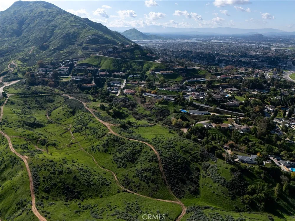 Thompson Grand Terrace, CA 92313