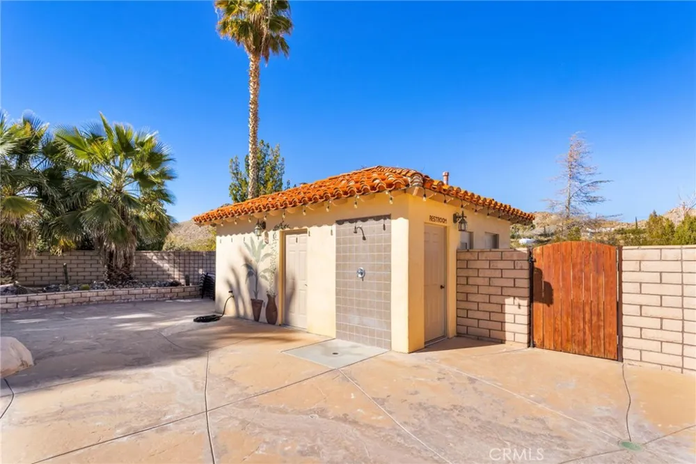 31024 Rabbit Springs Road Lucerne Valley, CA 92356