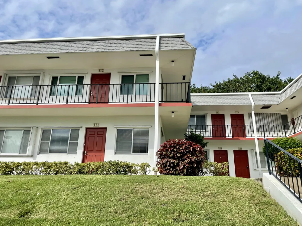 3120 Cynthia Lane #112