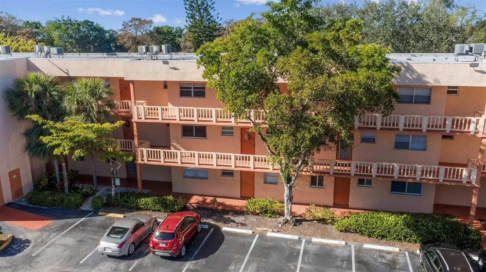 8400 Lagos De Campo Boulevard #209