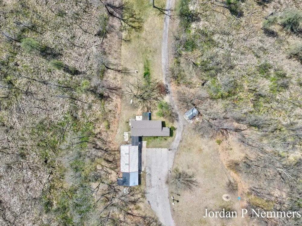 12375 Overlook Drive NE Greenville, MI 48838