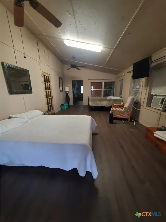 95 Kellie Lane Seadrift, TX 77983