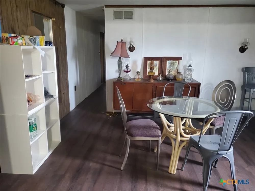95 Kellie Lane Seadrift, TX 77983
