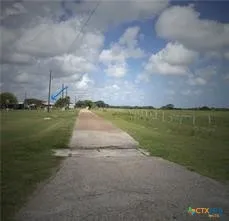 95 Kellie Lane Seadrift, TX 77983