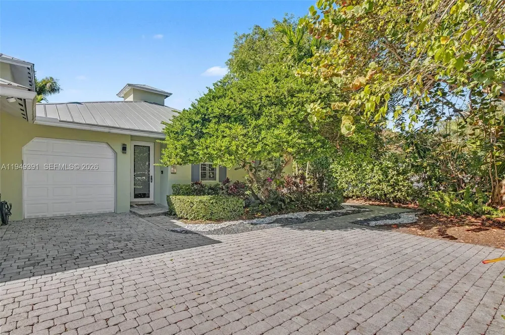 10530 SW 77th Ave #1