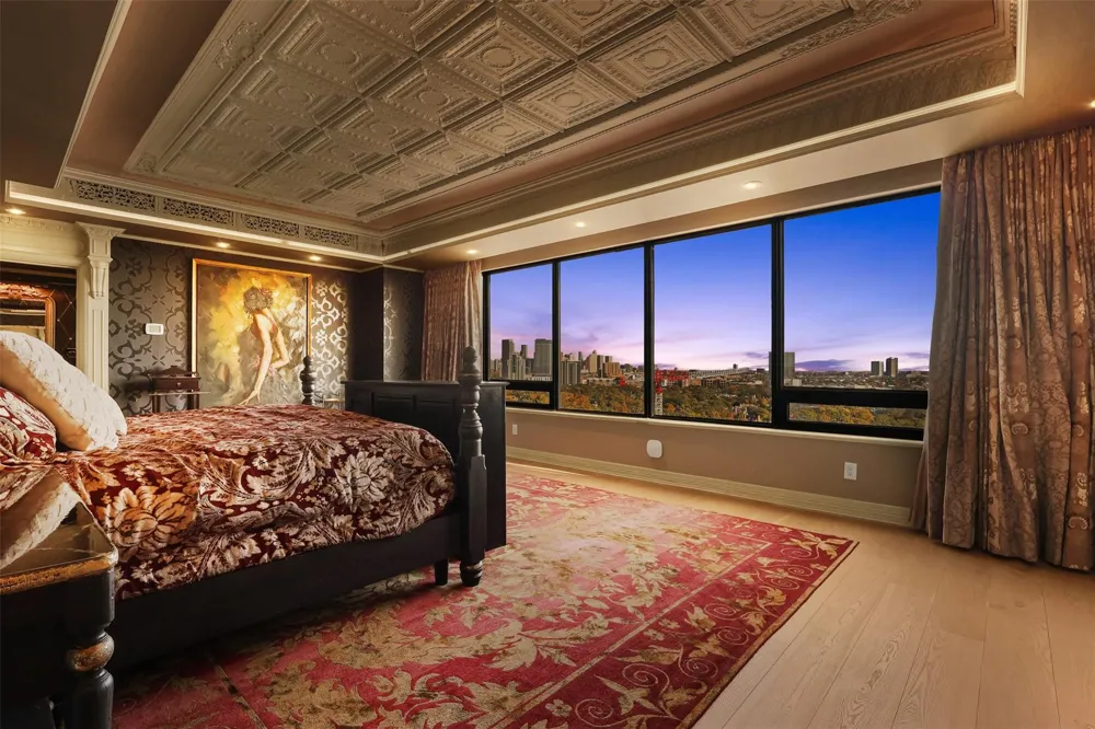 101 Westcott Street #2001 Houston, TX 77007