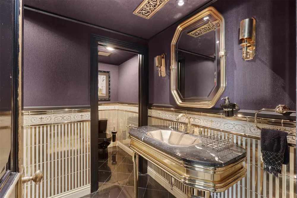 101 Westcott Street #2001 Houston, TX 77007
