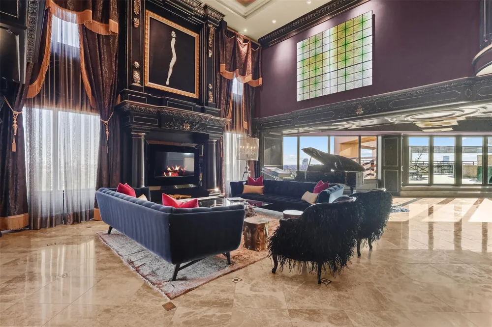 101 Westcott Street #2001 Houston, TX 77007