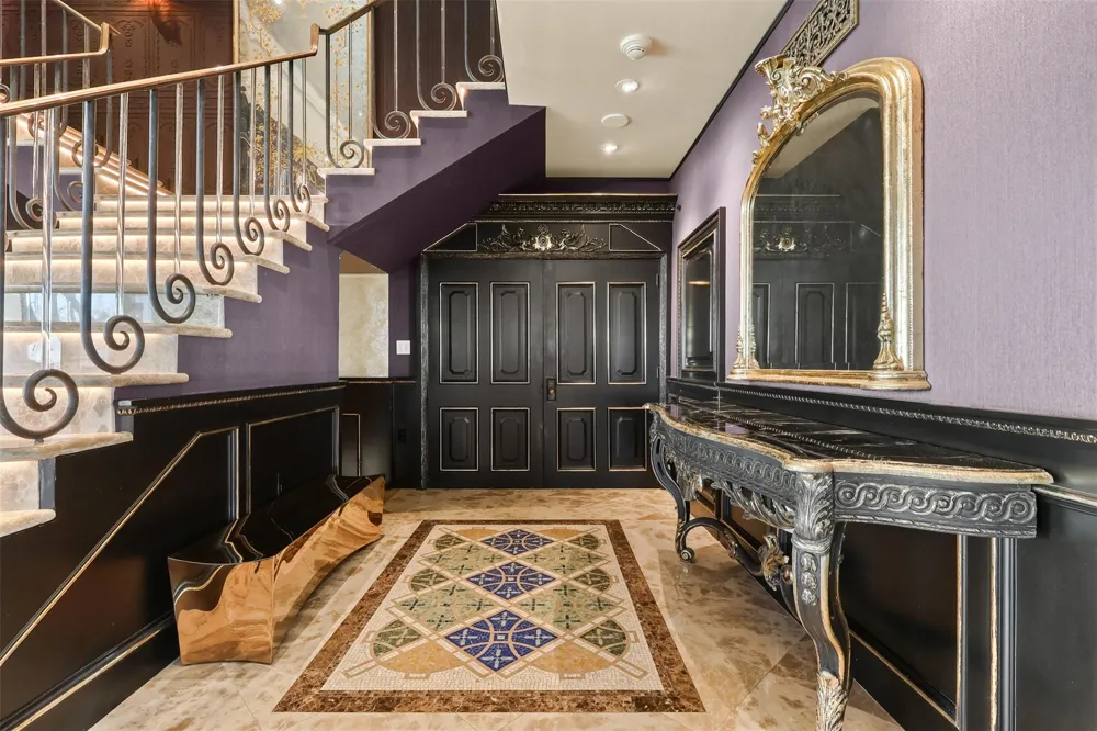 101 Westcott Street #2001 Houston, TX 77007