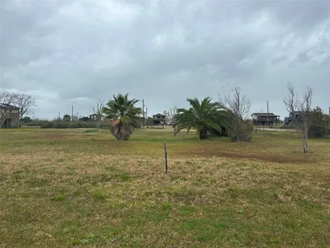 9 Front Avenue