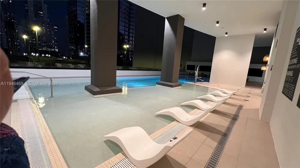 225 Miami Ave #905 Miami, FL 33128