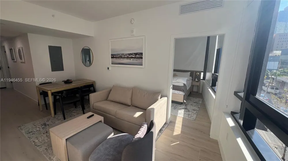 225 Miami Ave #312 Miami, FL 33128