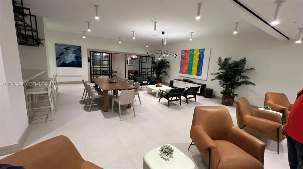225 Miami Ave #312 Miami, FL 33128
