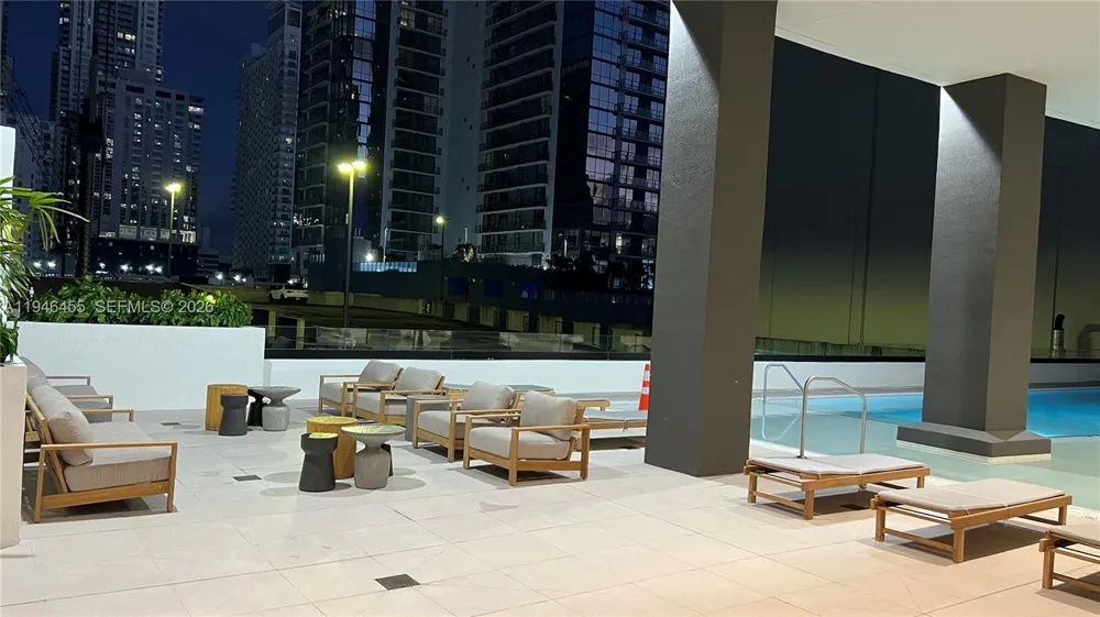 225 Miami Ave #312 Miami, FL 33128