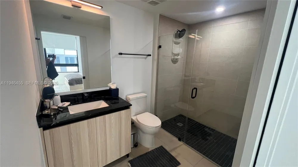 225 Miami Ave #312 Miami, FL 33128