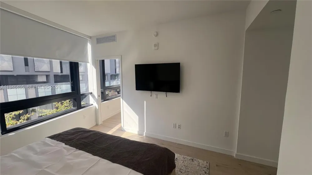 225 Miami Ave #312 Miami, FL 33128