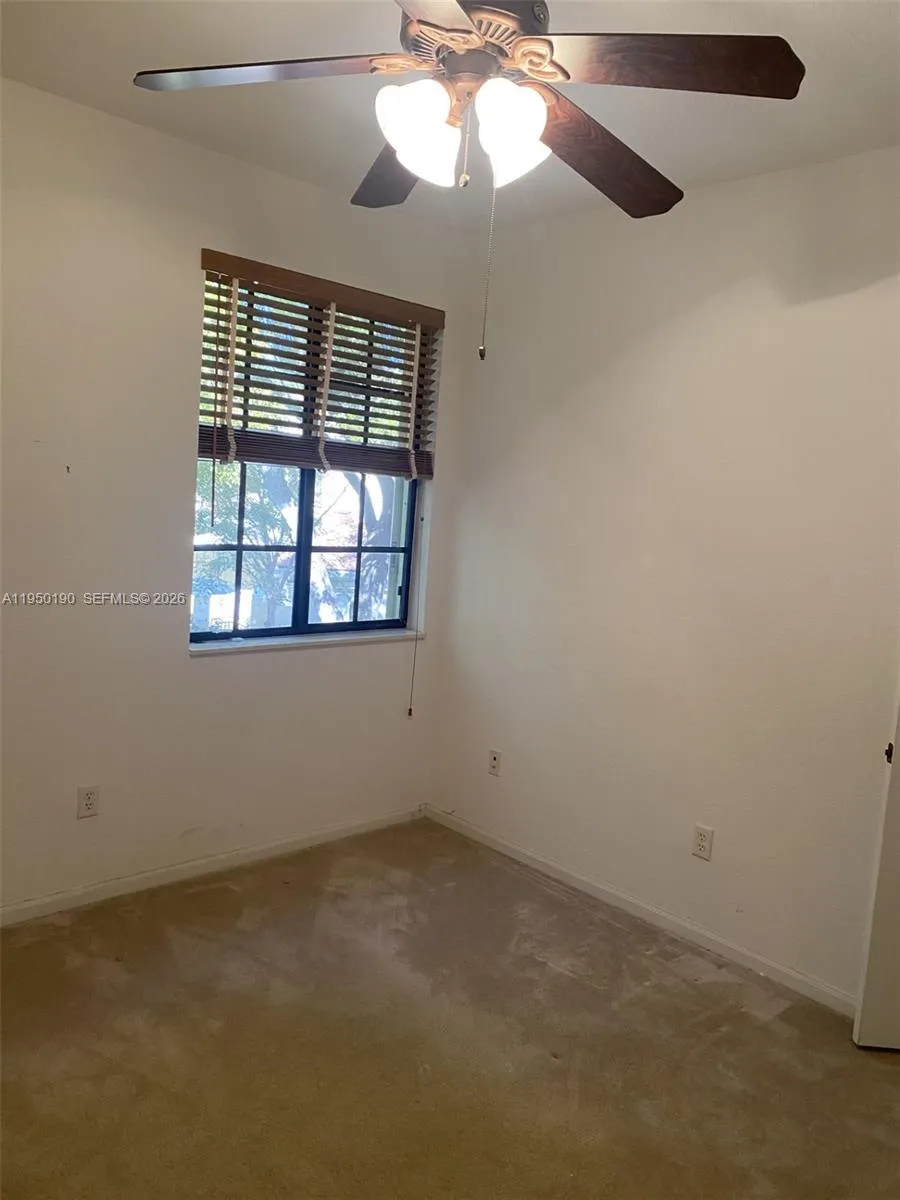 1659 Passion Vine Cir #18-4 Weston, FL 33326