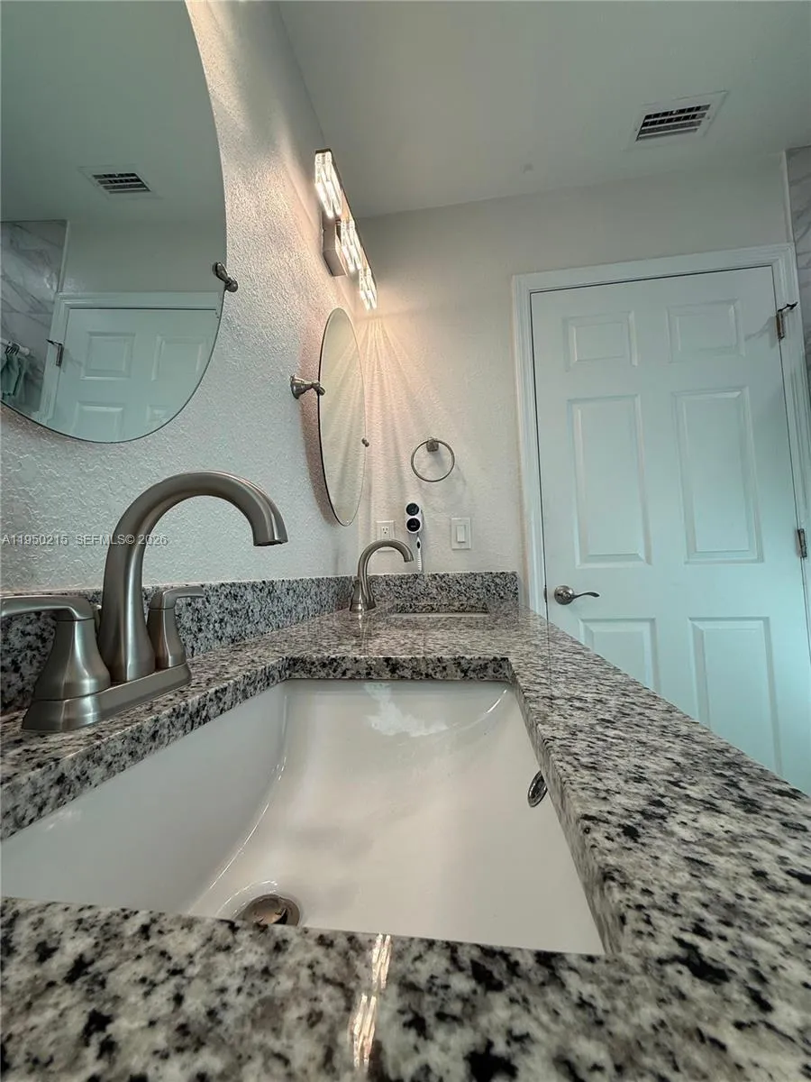 4103 Loretto Ave Sebring, FL 33872
