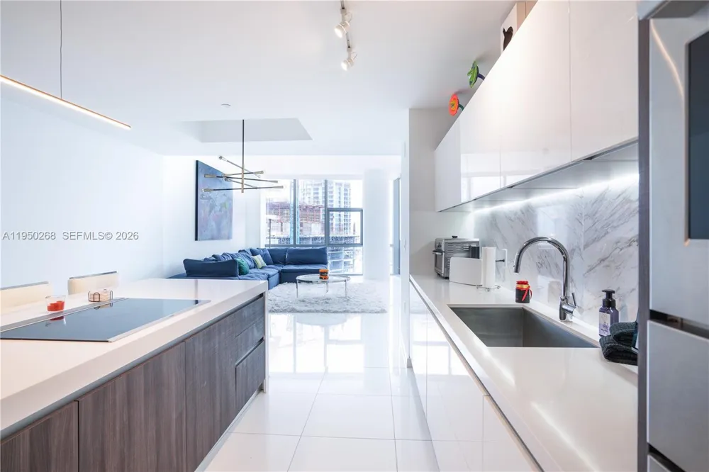 851 NE 1st Ave #2101