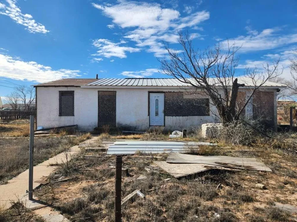 512 Avenue A Grandfalls, TX 79742