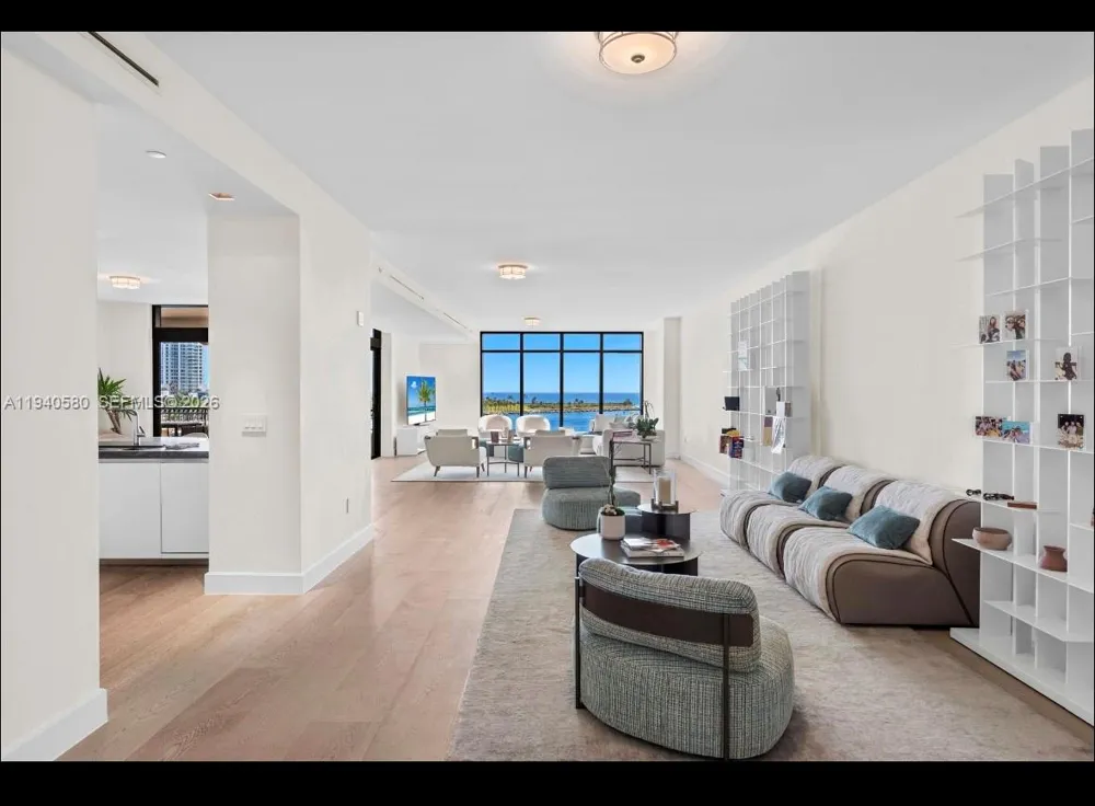 7055 Fisher Island Dr #7055 Miami Beach, FL 33109