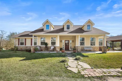 9467 Loop Road