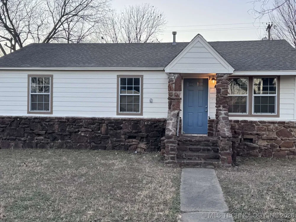 4252 HARTFORD AVENUE