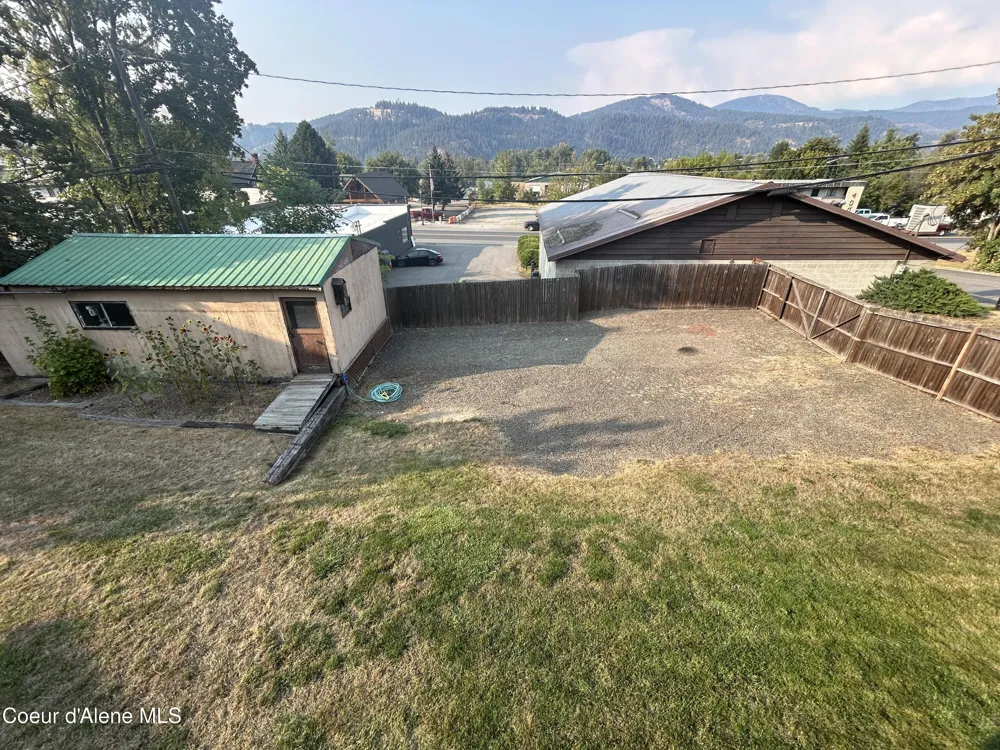115 S 5th Street St. Maries, ID 83861