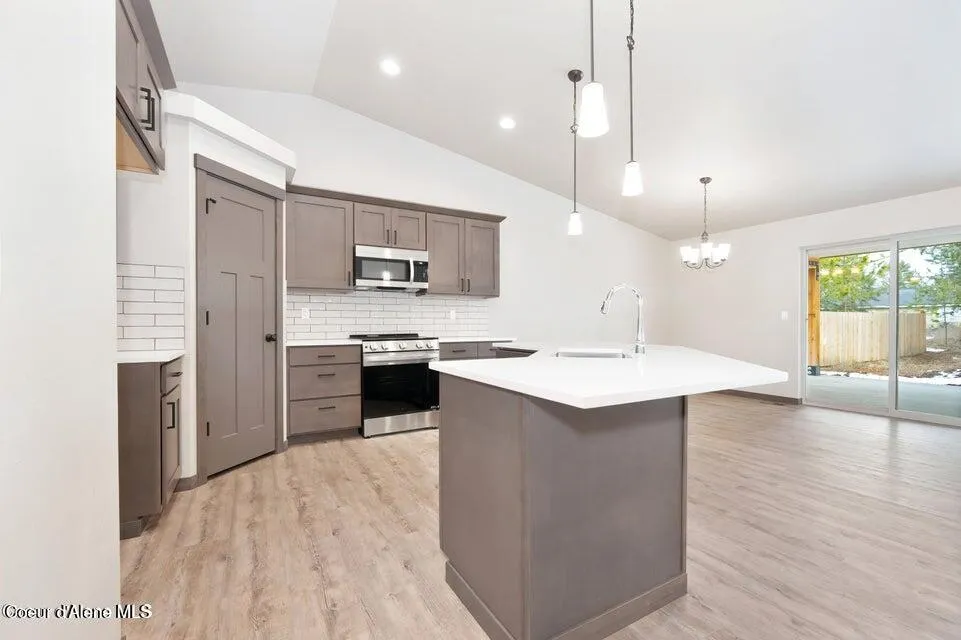 1165 Jersey Street Sandpoint, ID 83864