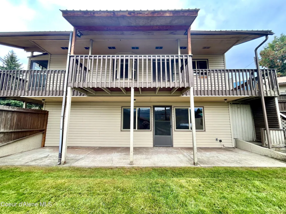 119 S 5th Street St. Maries, ID 83861