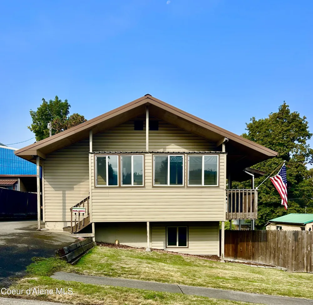 119 S 5th Street St. Maries, ID 83861