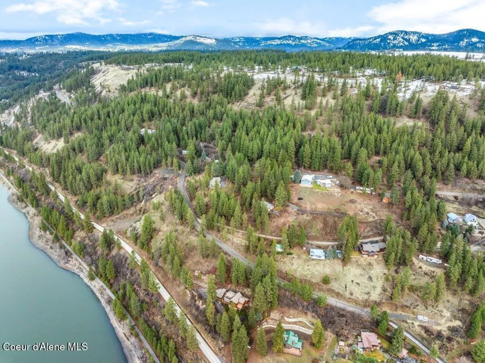 NNA E Crows Nest Road Harrison, ID 83833
