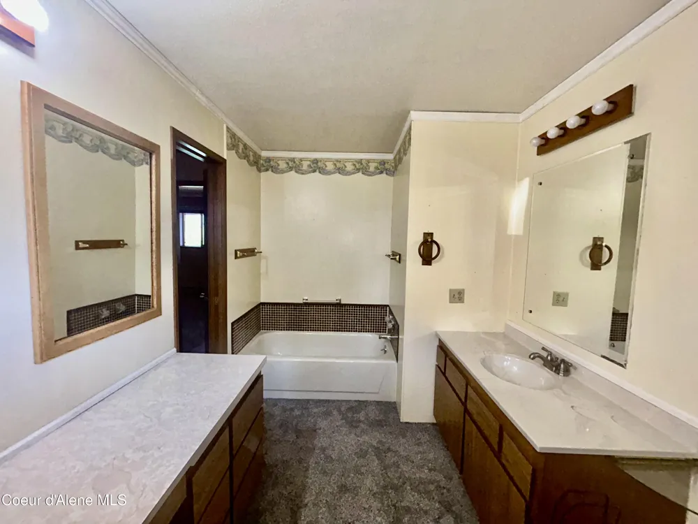 119 S 5th Street St. Maries, ID 83861