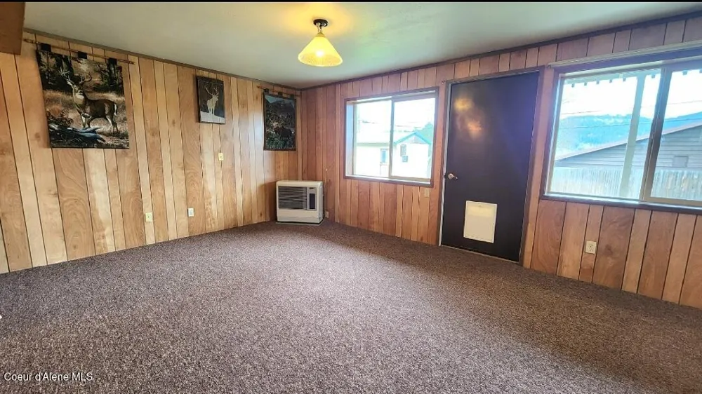 119 S 5th Street St. Maries, ID 83861