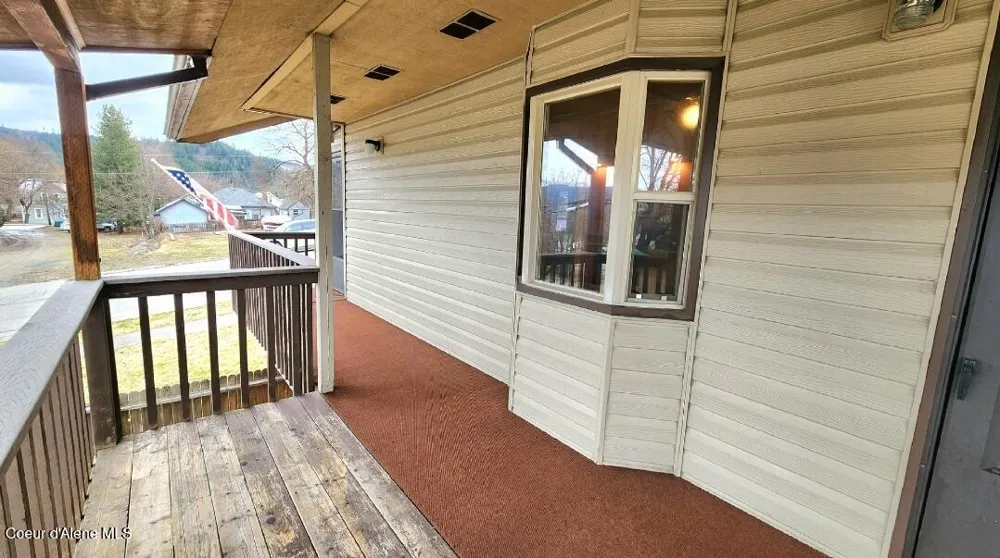 119 S 5th Street St. Maries, ID 83861
