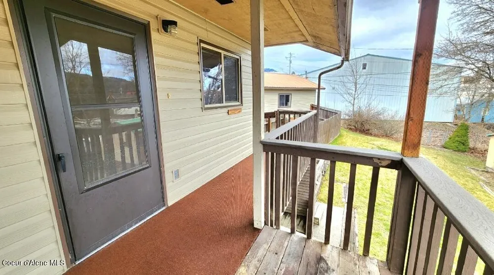 119 S 5th Street St. Maries, ID 83861