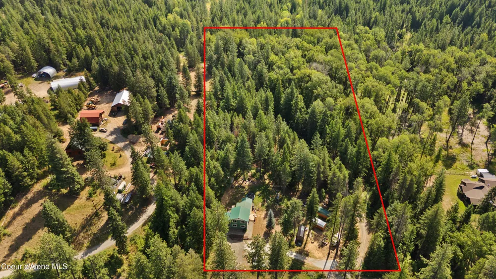 3167 S Sagle Road Sagle, ID 83860