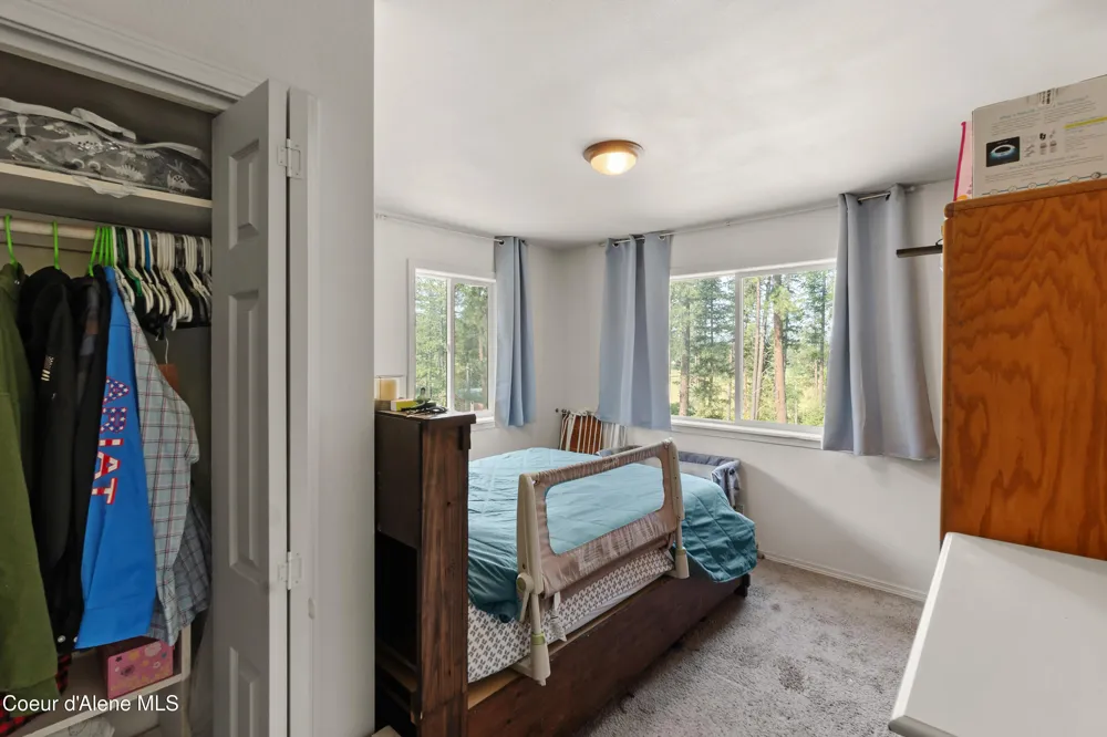 3167 S Sagle Road Sagle, ID 83860