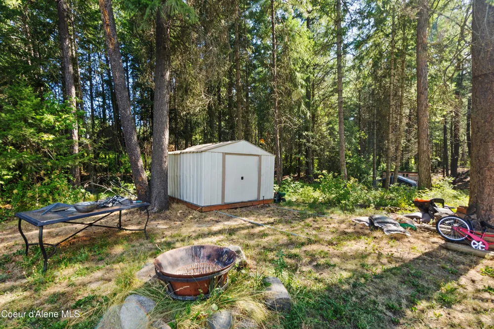 3167 S Sagle Road Sagle, ID 83860