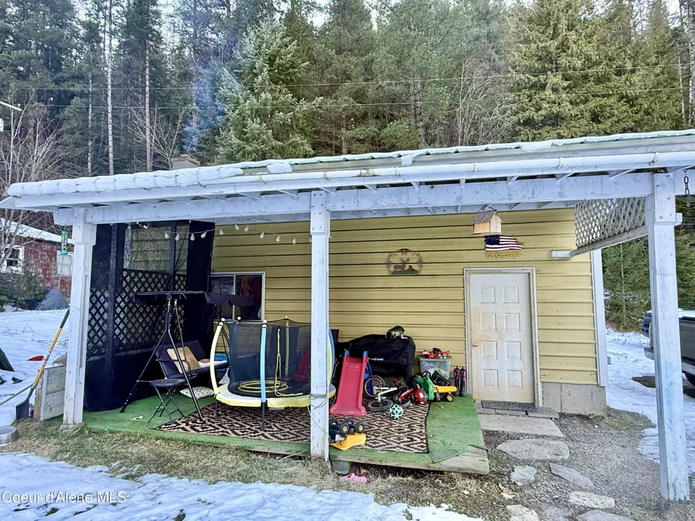 603 E Larch Avenue Osburn, ID 83849