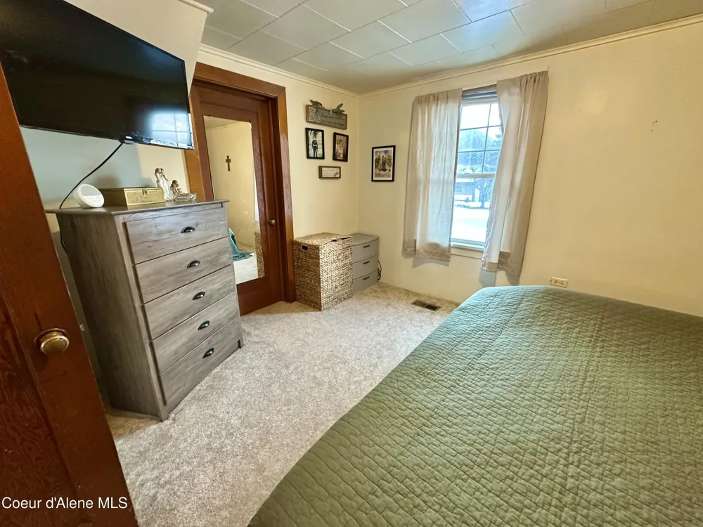 603 E Larch Avenue Osburn, ID 83849