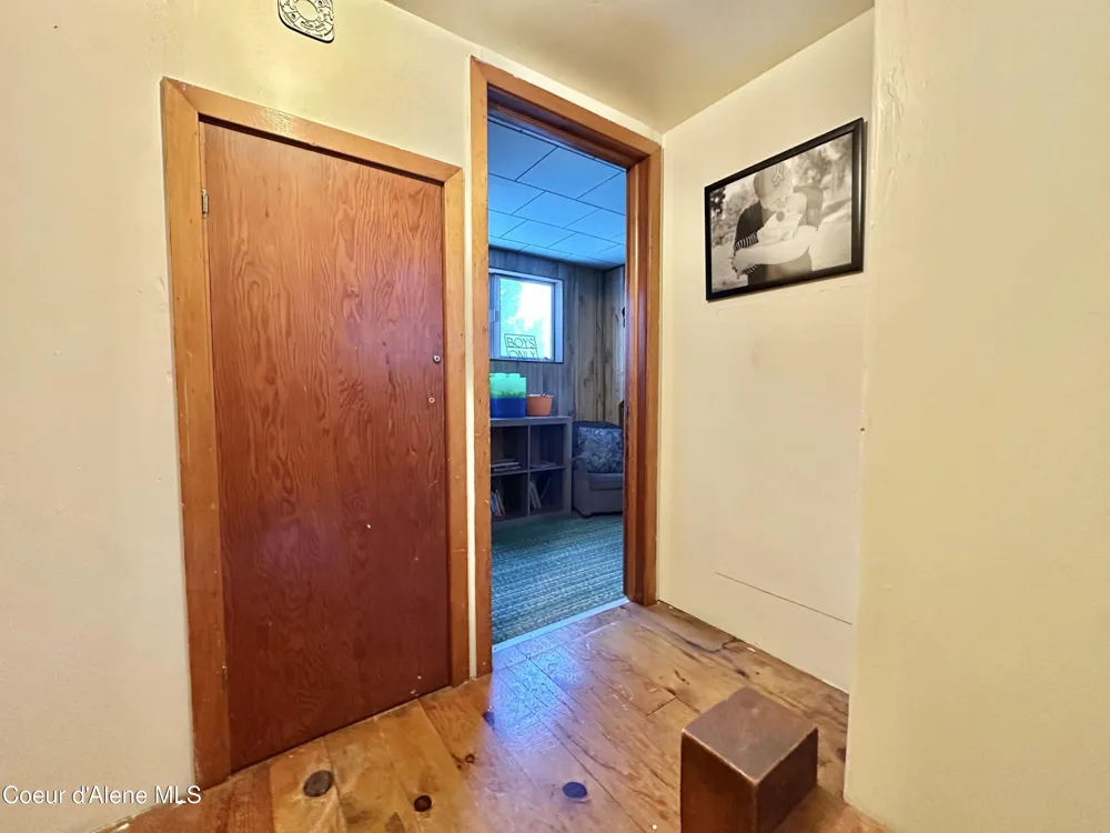 603 E Larch Avenue Osburn, ID 83849