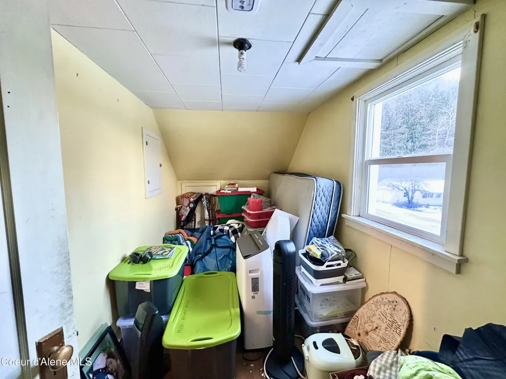 603 E Larch Avenue Osburn, ID 83849