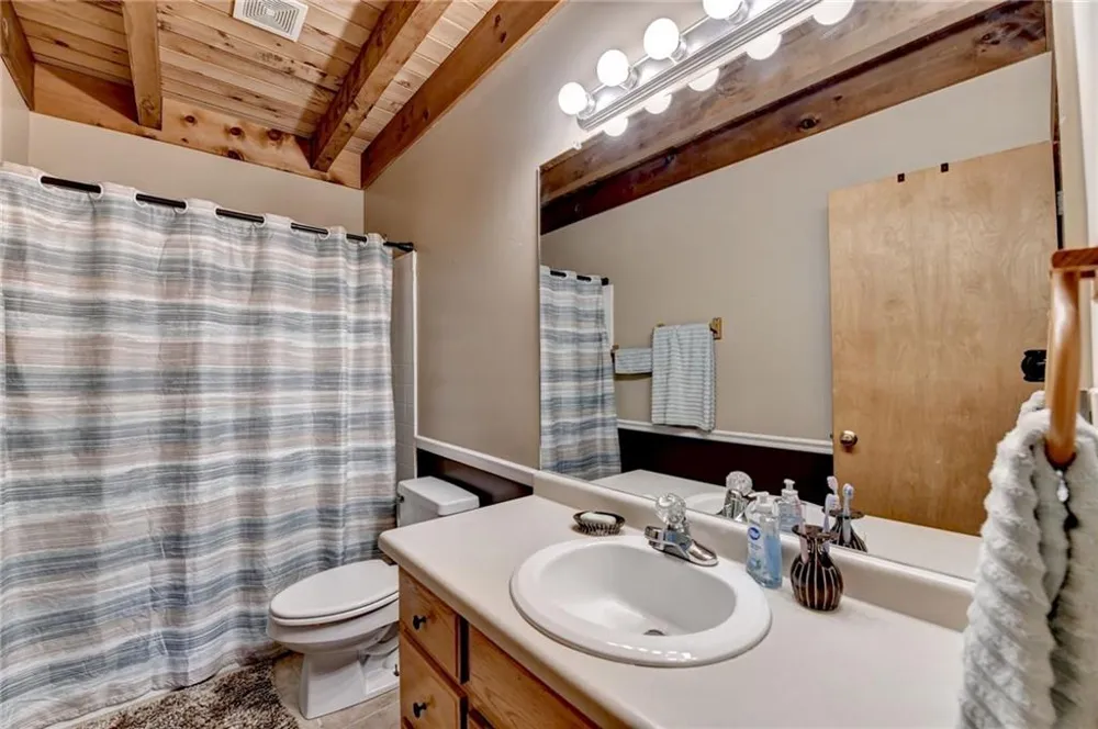 156 Bel Air Drive Maysville, GA 30558