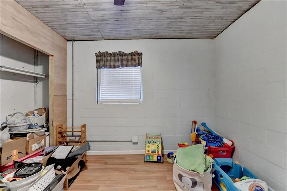 156 Bel Air Drive Maysville, GA 30558