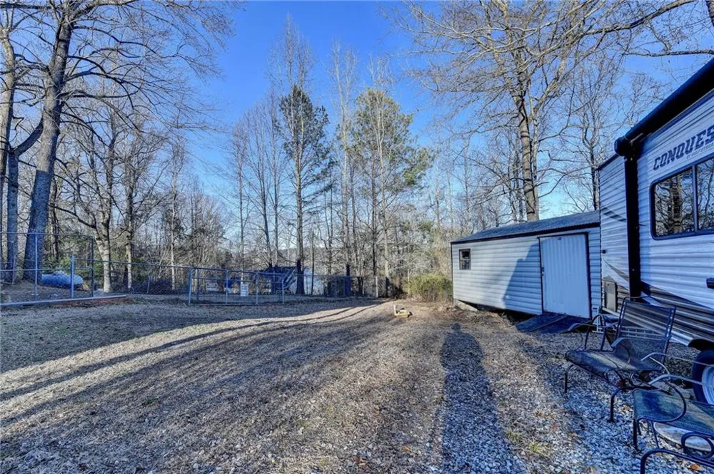 156 Bel Air Drive Maysville, GA 30558