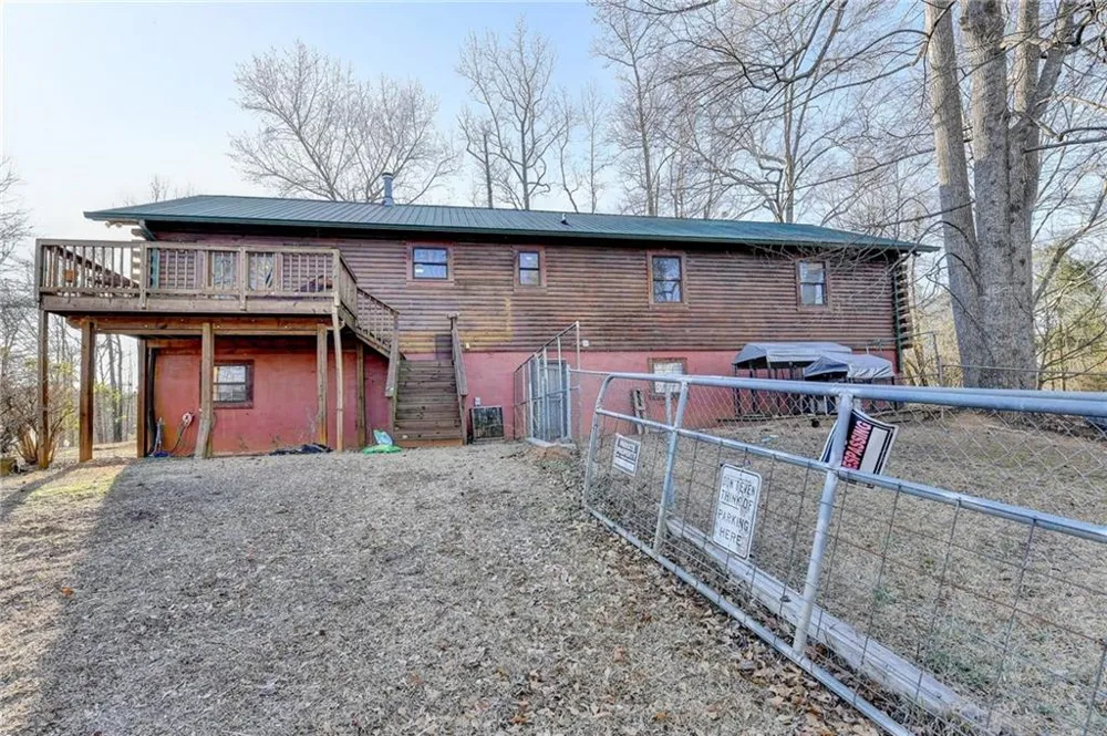 156 Bel Air Drive Maysville, GA 30558